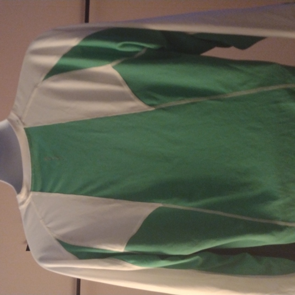 North face long sleeve T-shirt - Picture 3 of 4